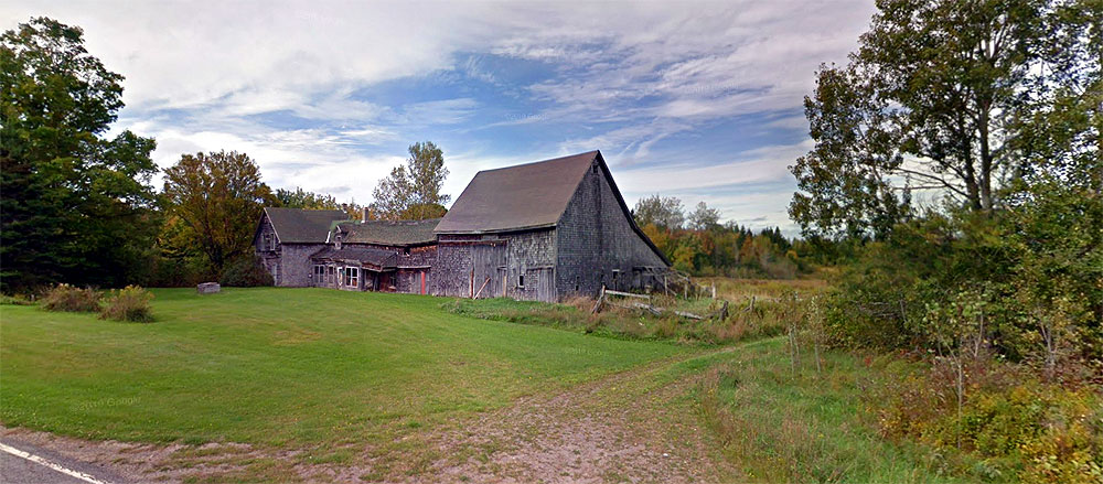 old maine farm barn