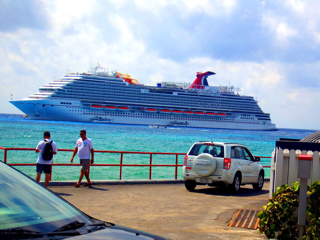 Sea Cruise Vacations in Maine.