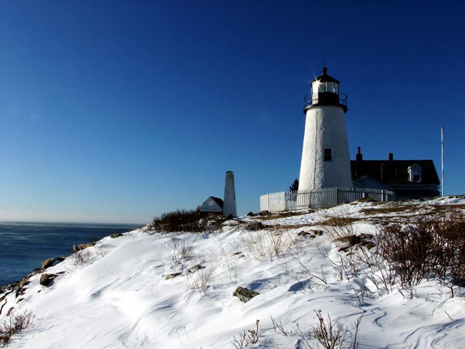 lighthouses in maine
